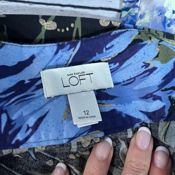 Ann Taylor Loft Skirt size 12 Black Blue Green Floral Pleated Career Church Boho - Picture 9 of 9